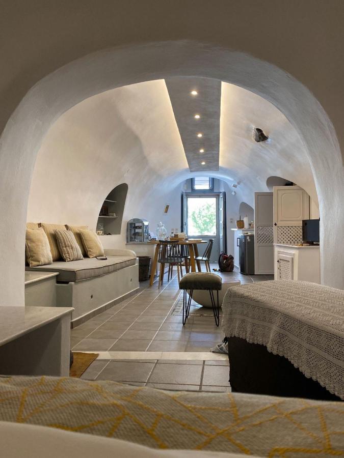 Villa Cave House Martrona Foinikiá Exterior foto